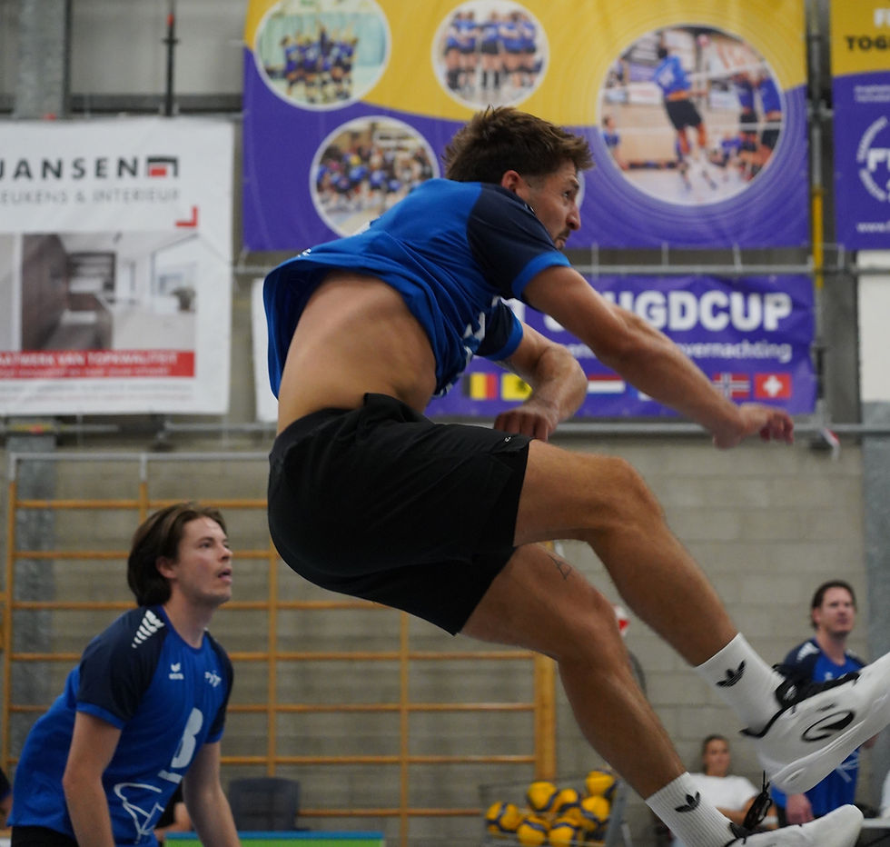 Fixit Memorial foto's Heren 1 - Rembert Torhout