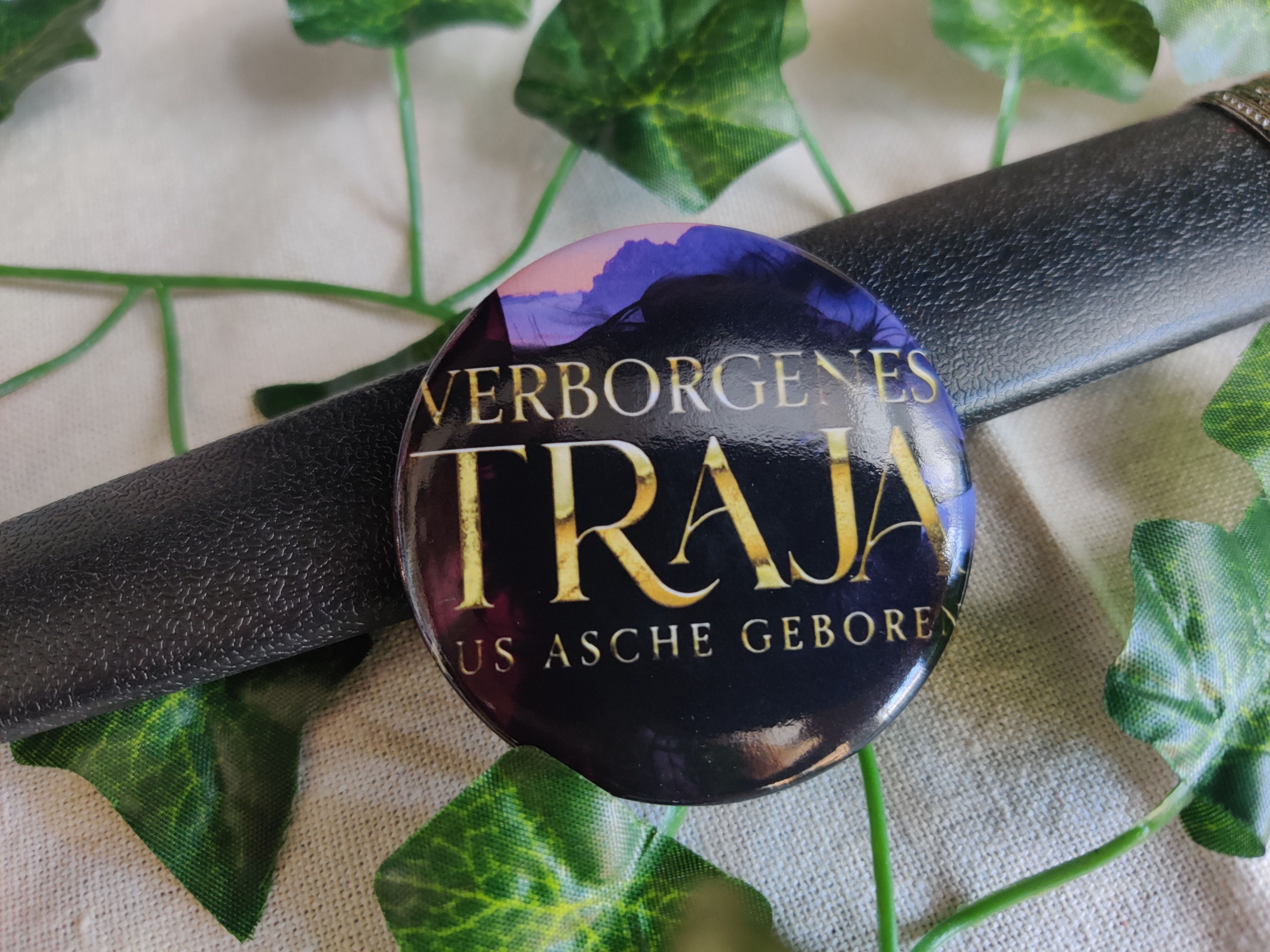 Button Cover "Verborgenes Traja"