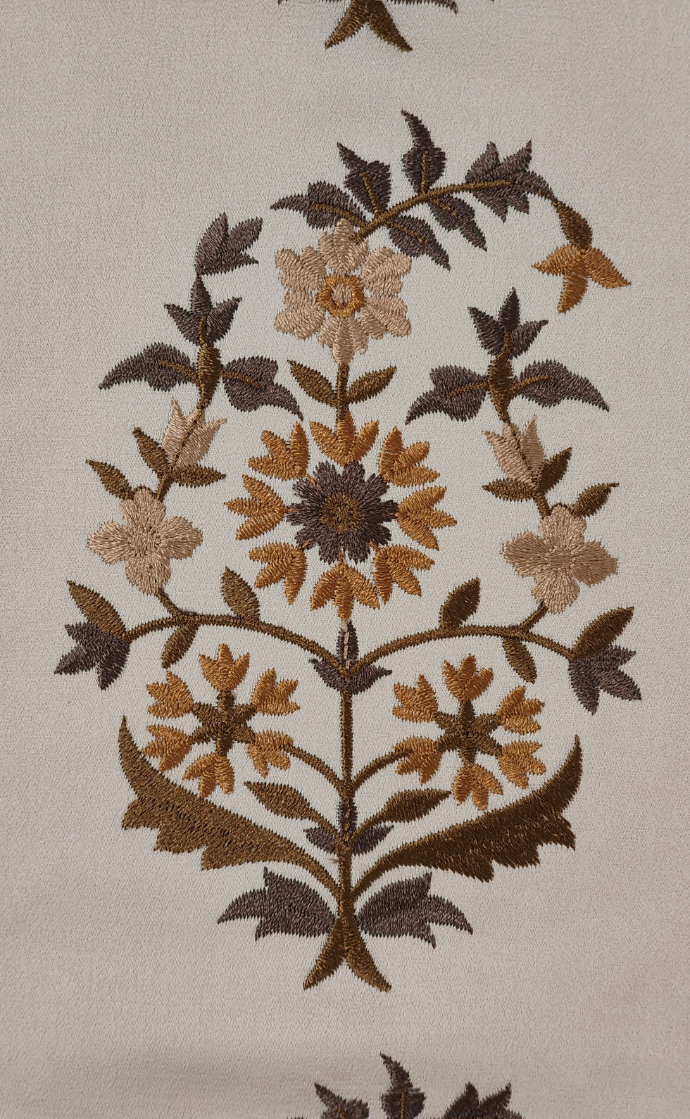 CSatB  Floral paisley in ginger choc 218