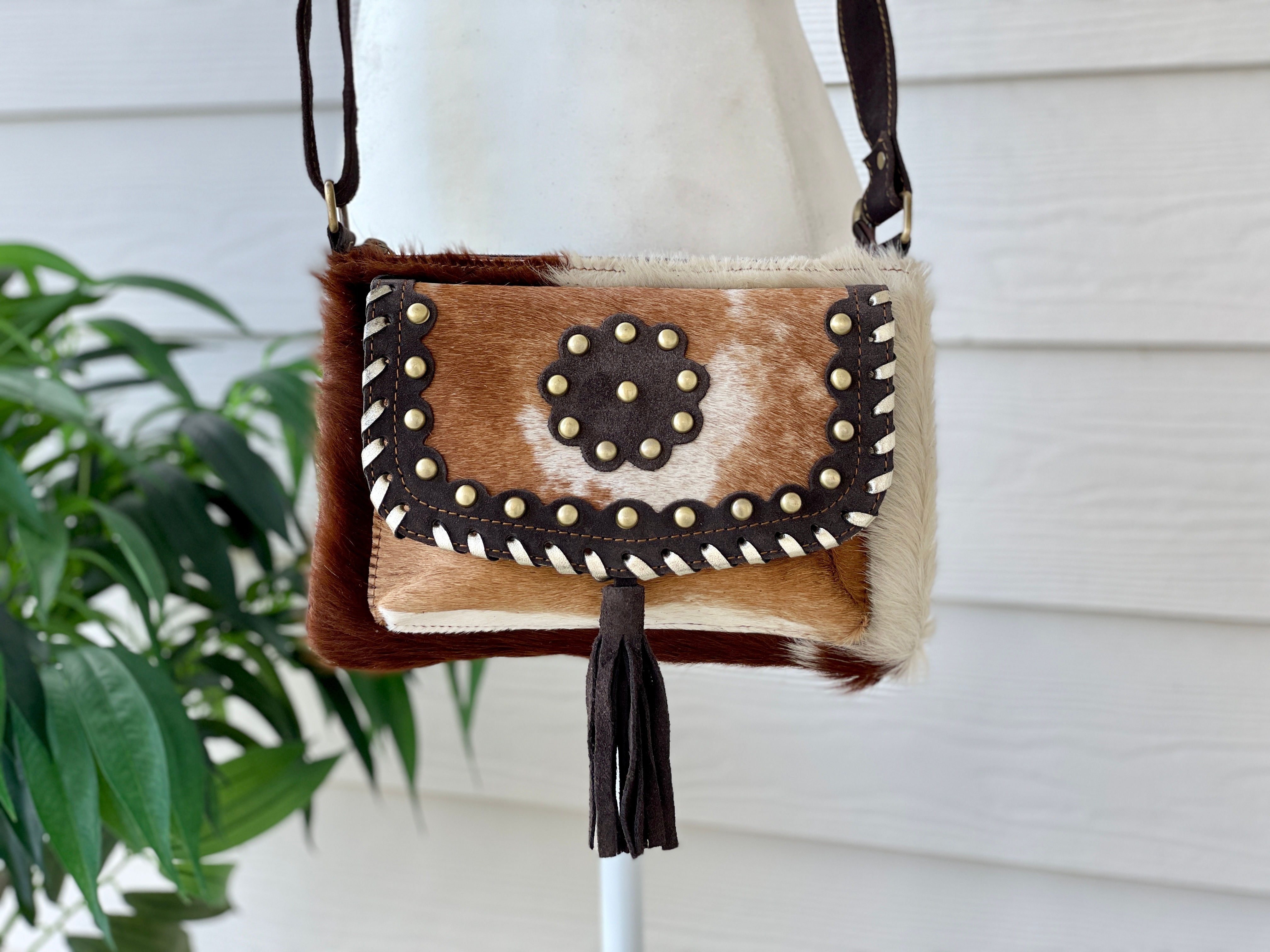 Cowhide Crossbody Purse Western - Flora