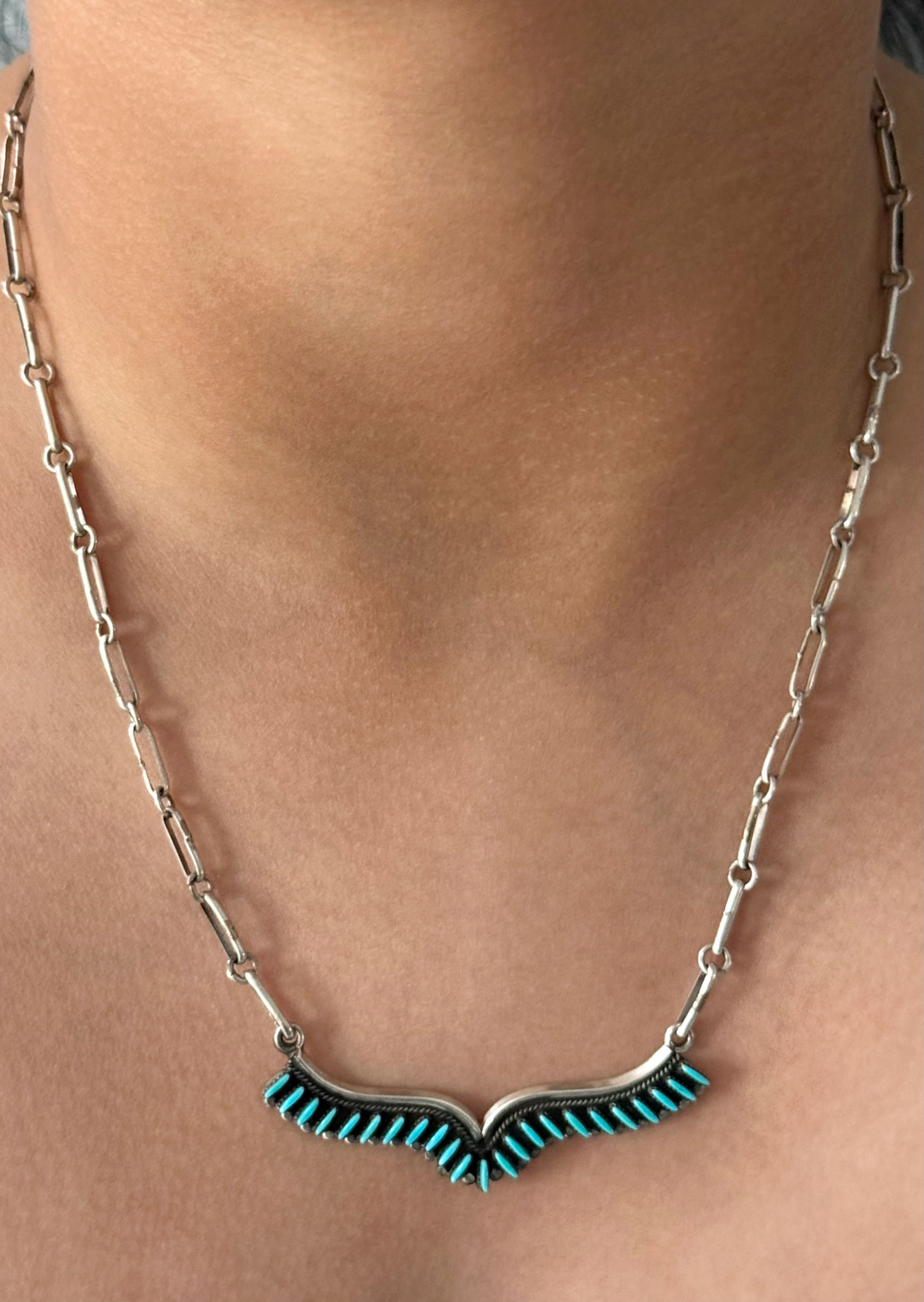 ZUNI MILDRED & NELSON UKESTINE Needlepoint Turquoise Sterling necklace