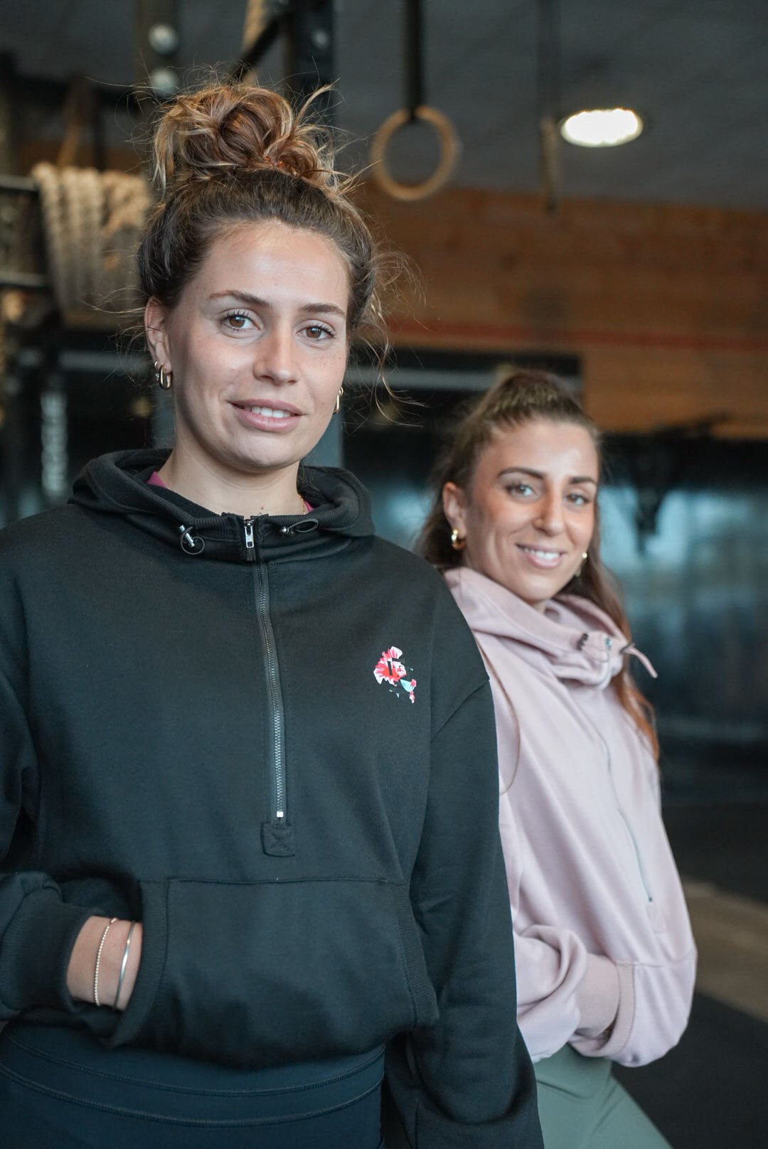Femme en sweat léger pour le sport