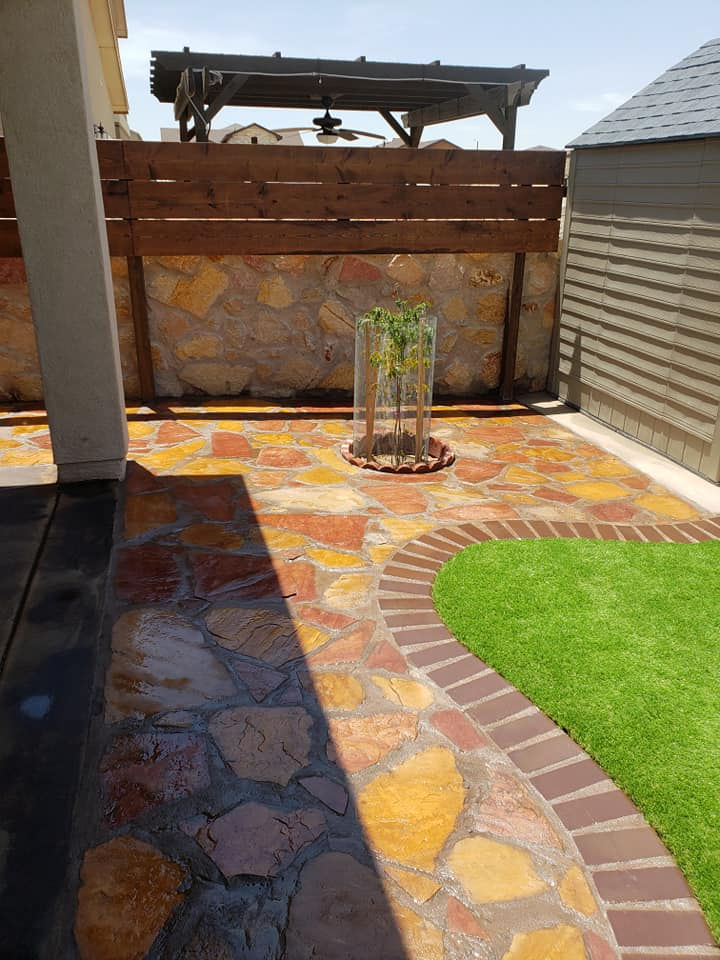 Vazquez Synthetic Grass