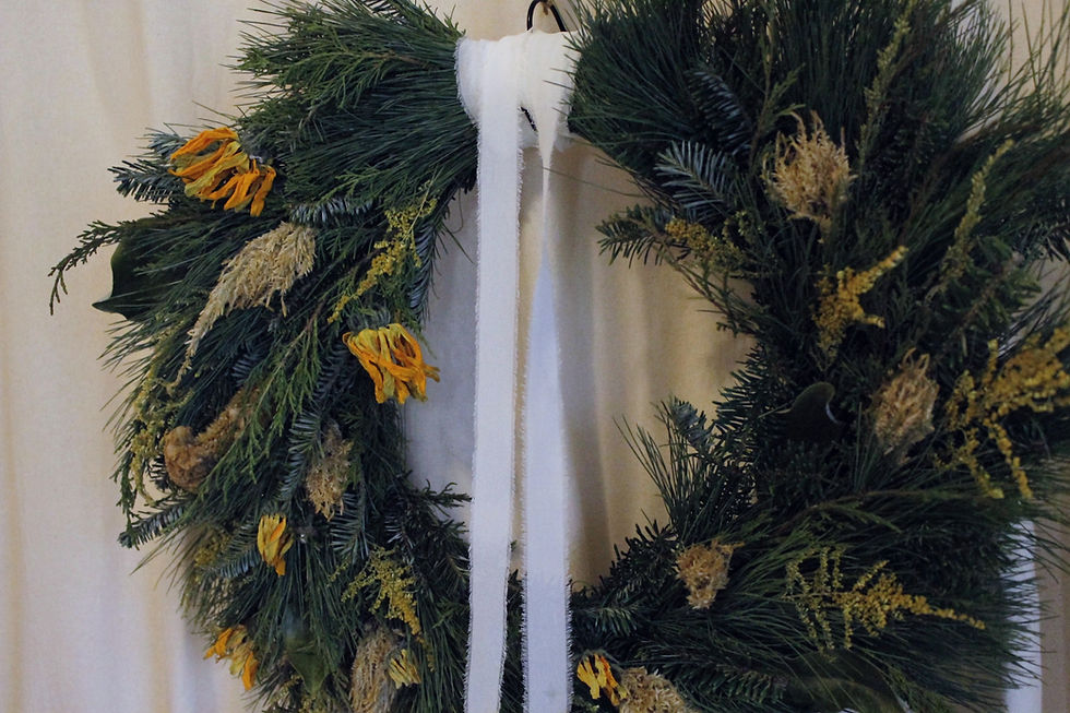 Dale Chihuly's "Yellow Neon Chandelier" Winter Wreath