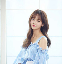 tKim So-hyun.jpg