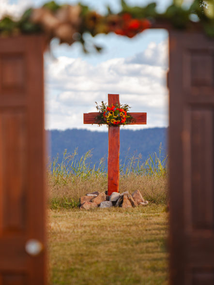 Smoky Mountains, Cross Arbor, Willow Oaks Wedding Venue, Knoxville, Sevierville, McGhee Tyson Airport, Wedding, Reception
