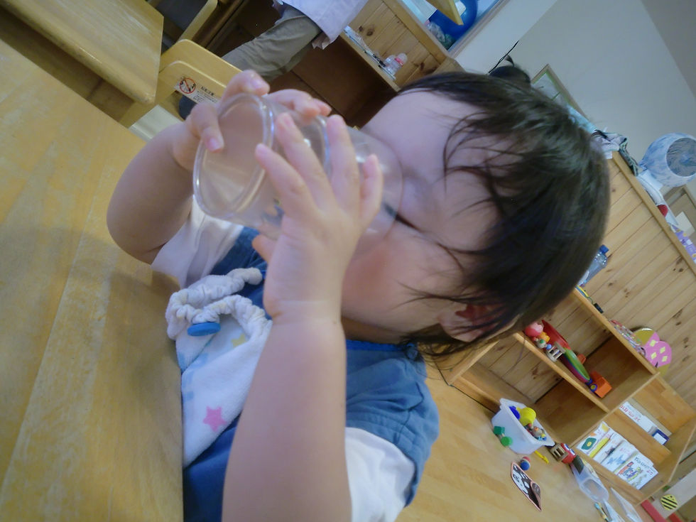 あり組 いい飲みっぷり!