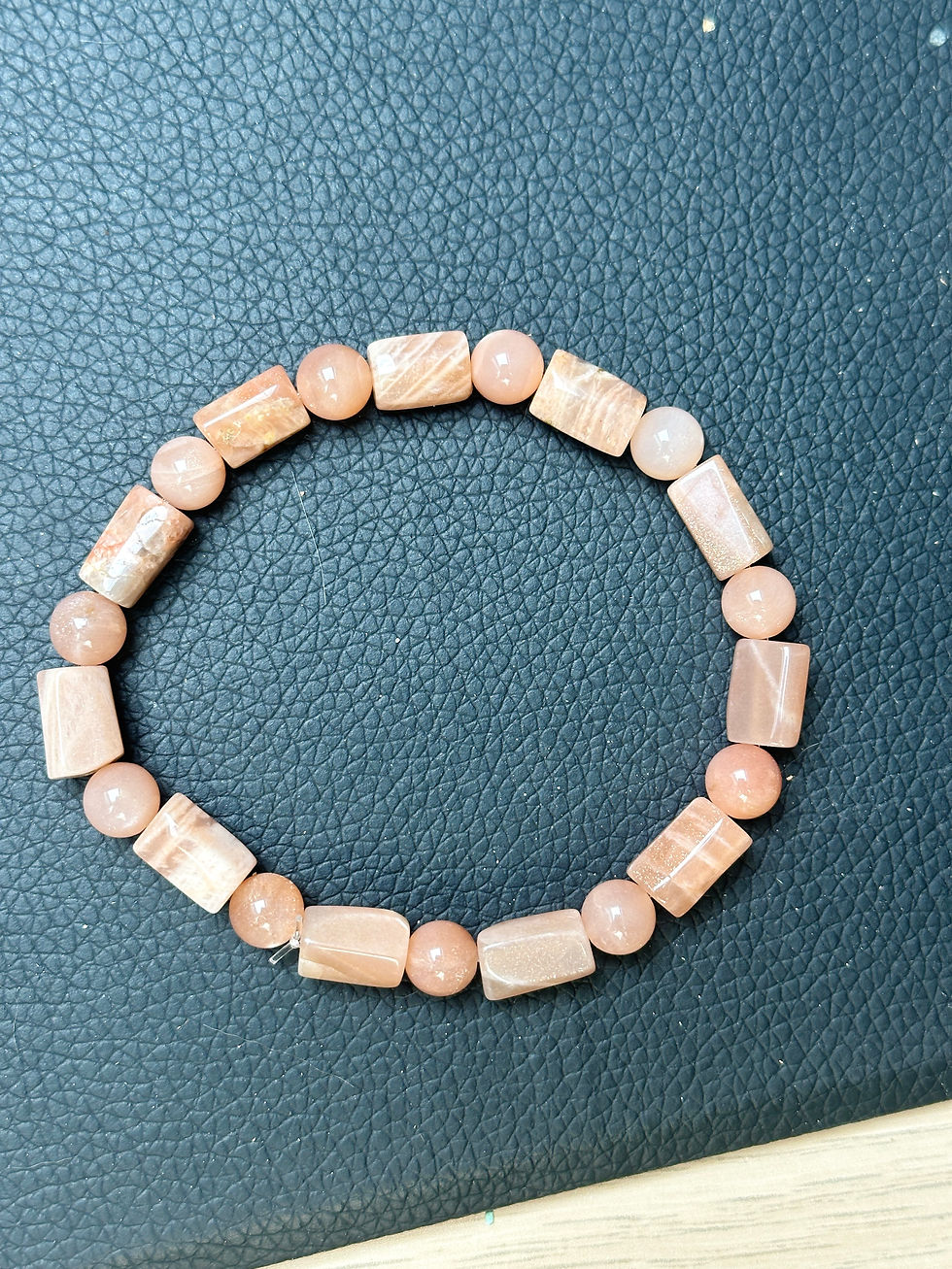 Miniatura: Bracelet en perles roses
