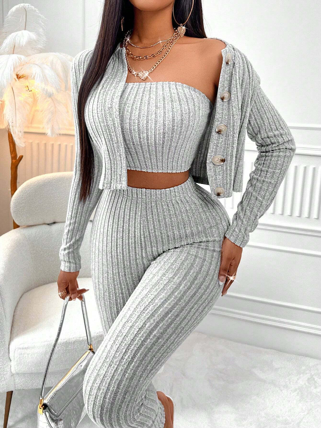 The Belgravia Leisure Co-Ord