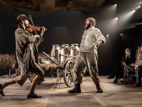 Standing ovation for Olivier Award-winning 'Fiddler on the Roof'