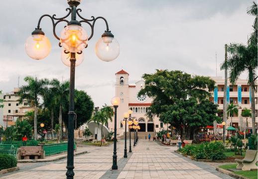Restored urban plaza by ACGS PR