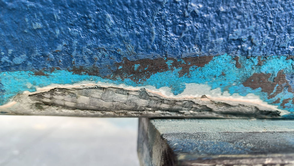 Cracking in the fibreglass