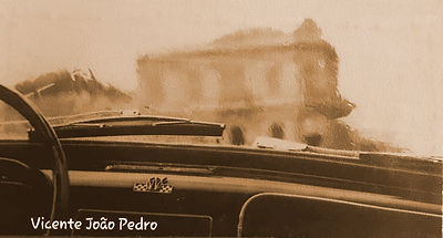dentrodocarro.jpg