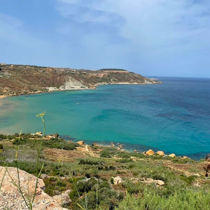 Strand von oben in Gozo