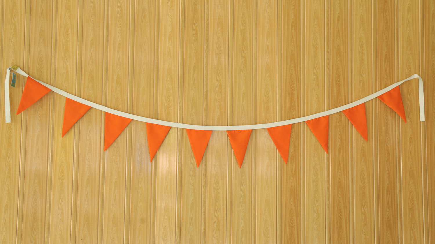 : Bendera Batik/Bunting/Bendera Dekorasi Ruangan/Bendera Unik/Flags