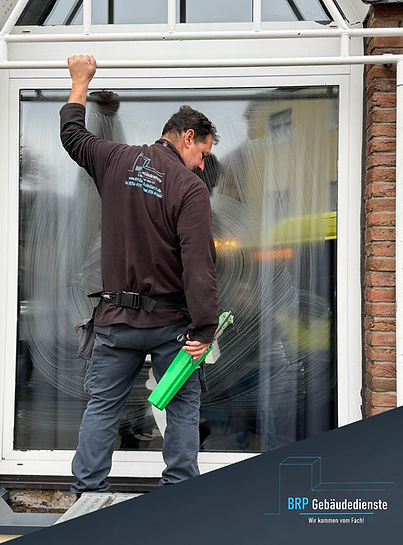 Professionelle Glasreinigung in Euskirchen – BRP Gebäudedienste