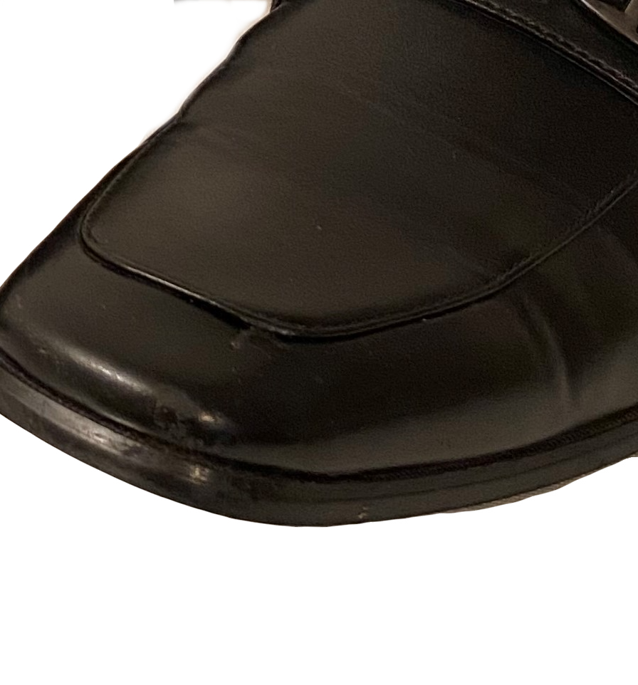 Thumbnail: Perry Ellis Men's Portfolio Dress Shoes, front scuff view