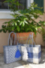 Thumbnail: Timeless Tote: Diamante Azul