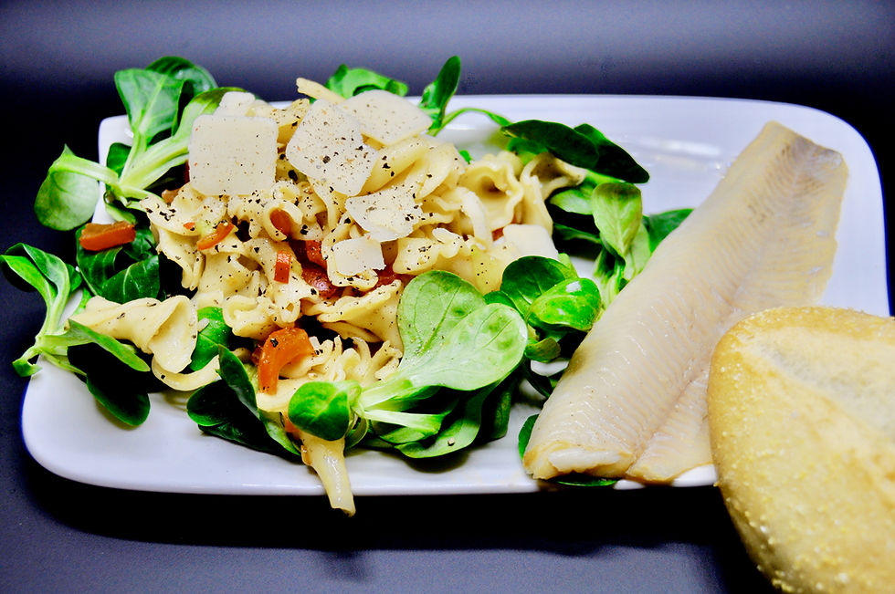 Thumbnail: Serviervorschlag Nudelwohl - Pasta Tulpen - Zitrone