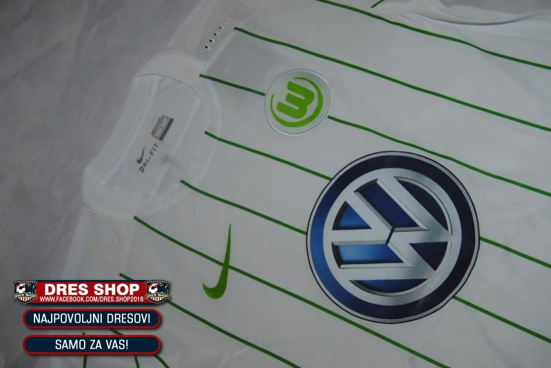 Thumbnail: Wolfsburg Dres 3