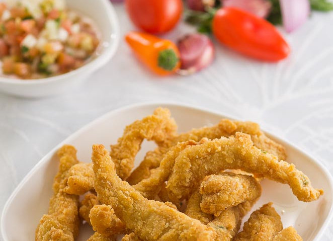 ISCA DE FRANGO À MILANESA | Marinês Rotisserie