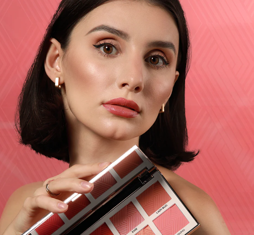 Thumbnail: Essentials: 8-Color Blush Palette