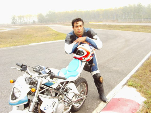 Barry Rivellini Vun2.JPG