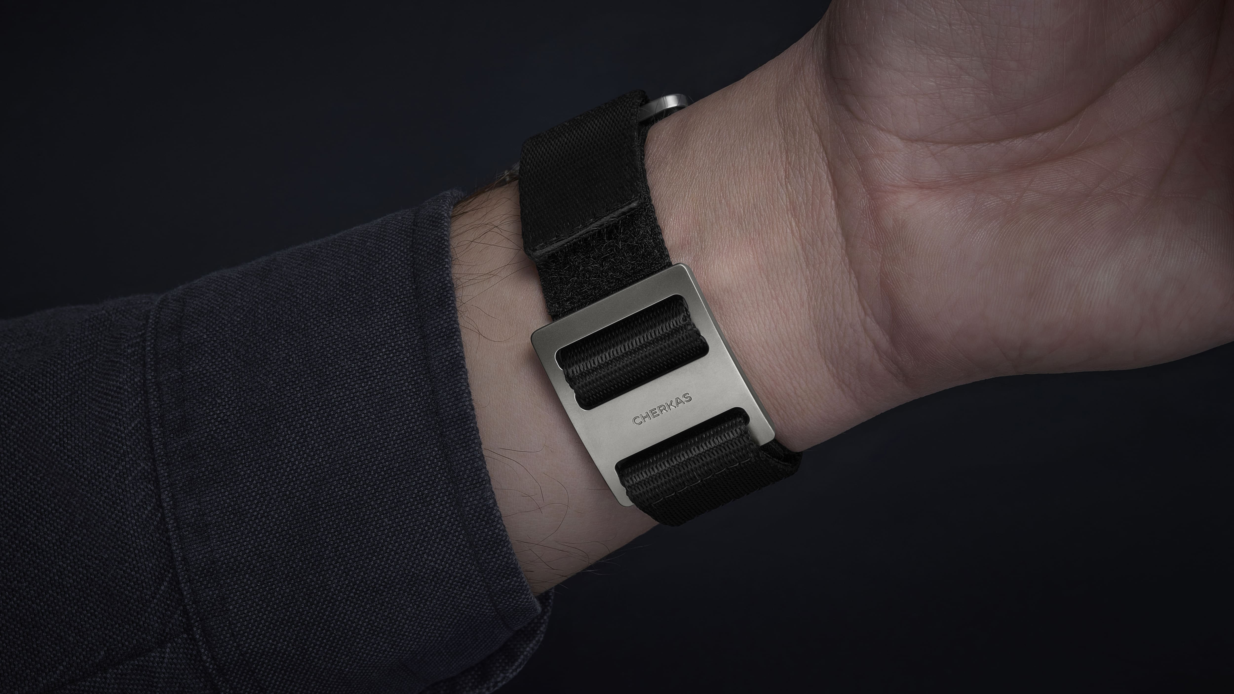 Adjustable watch strap close-up
