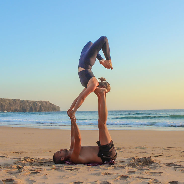 Scorpion Star AcroYoga Biblio