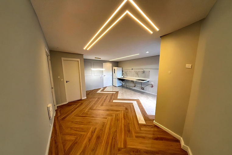 WhatsApp Image 2025-04-21 at 12_edited.jpg