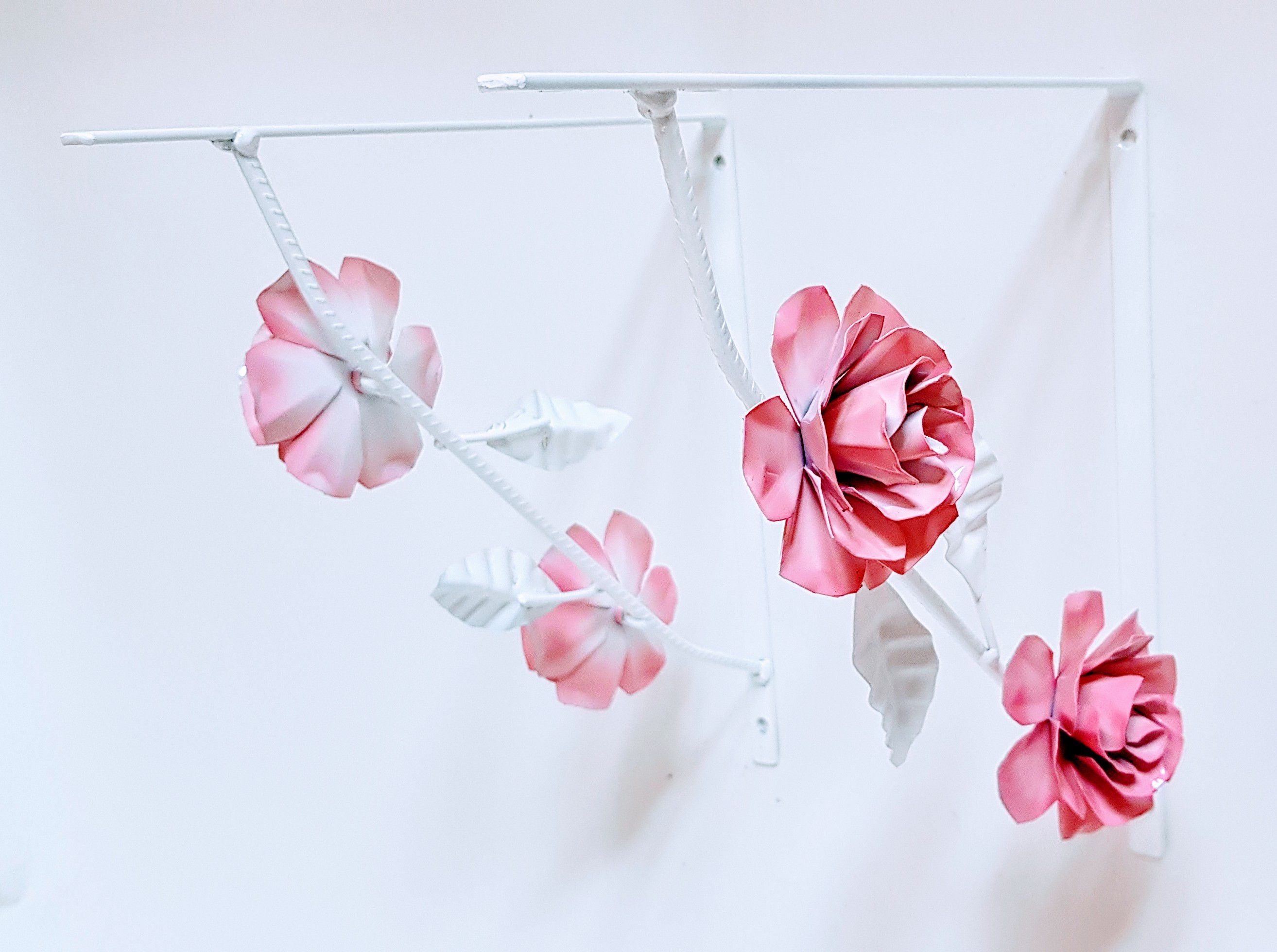 Mão Francesa25x25cm Artesanal Com Flor 2 peças