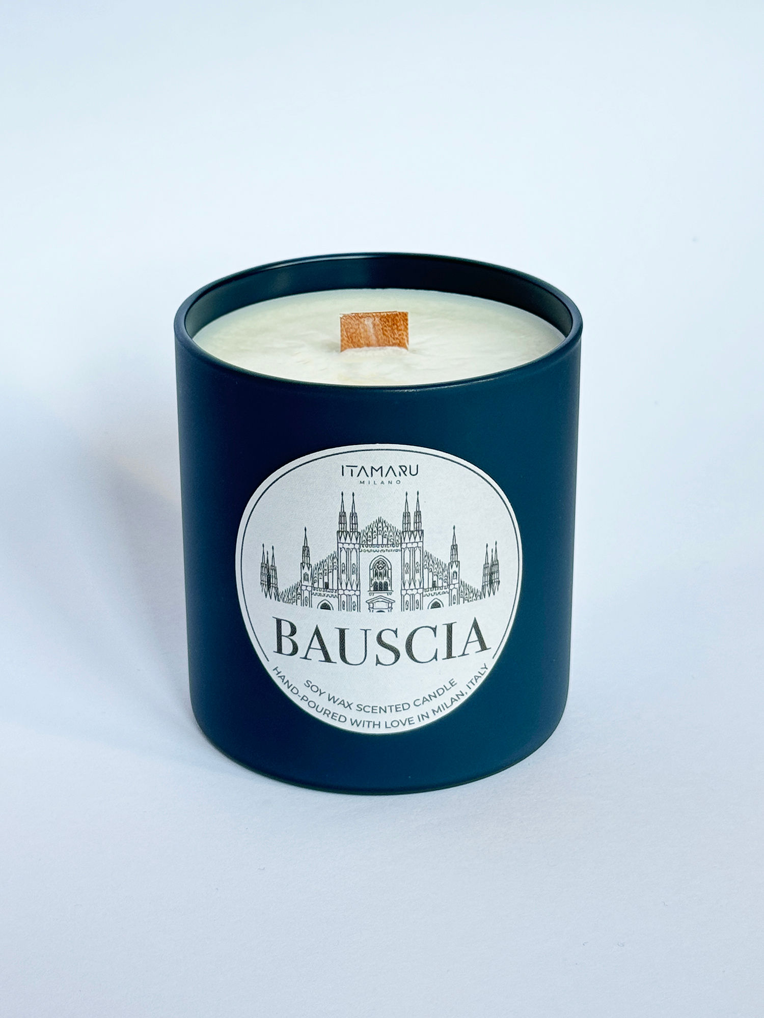 Ароматическая свеча BAUSCIA