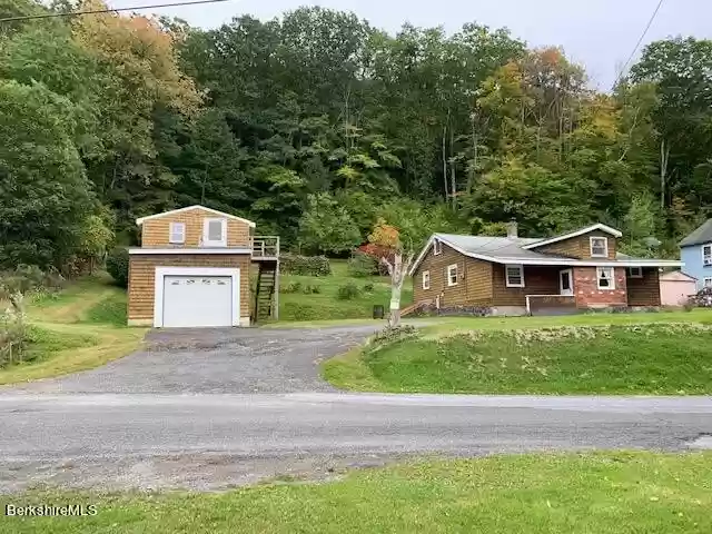 656 reservoir rd