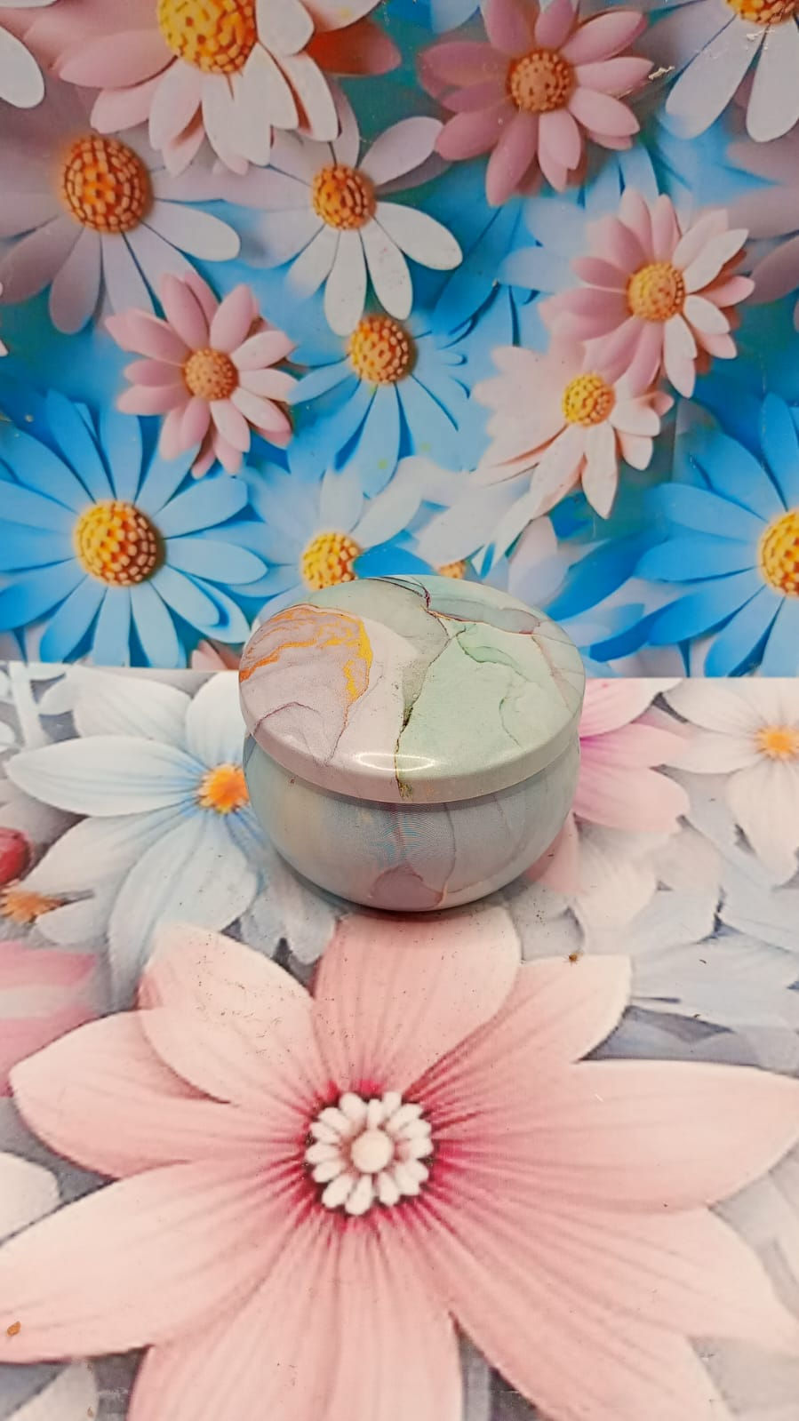 Miniatura: Velas decorativas com latinha e margarida