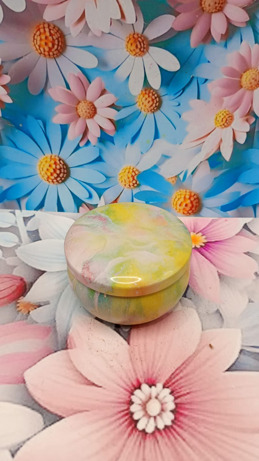 Miniatura: Velas decorativas com latinha e margarida