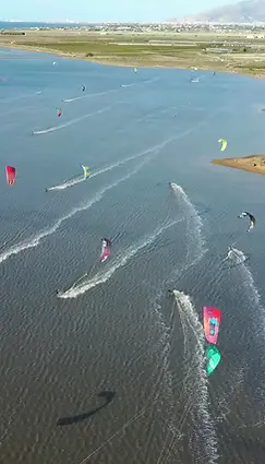 Kitesurf-Stagnone-lagoon-kiteboarding-Lessons-and-Rental-with-Flow-Kite-School-Sicily-the-
