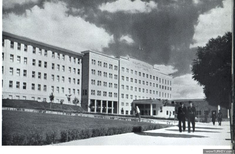 Dil_Tarih Cografya Fakultesi 1940