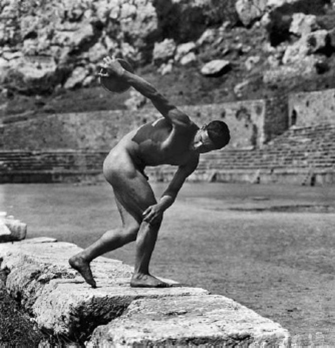 Nelly 1930