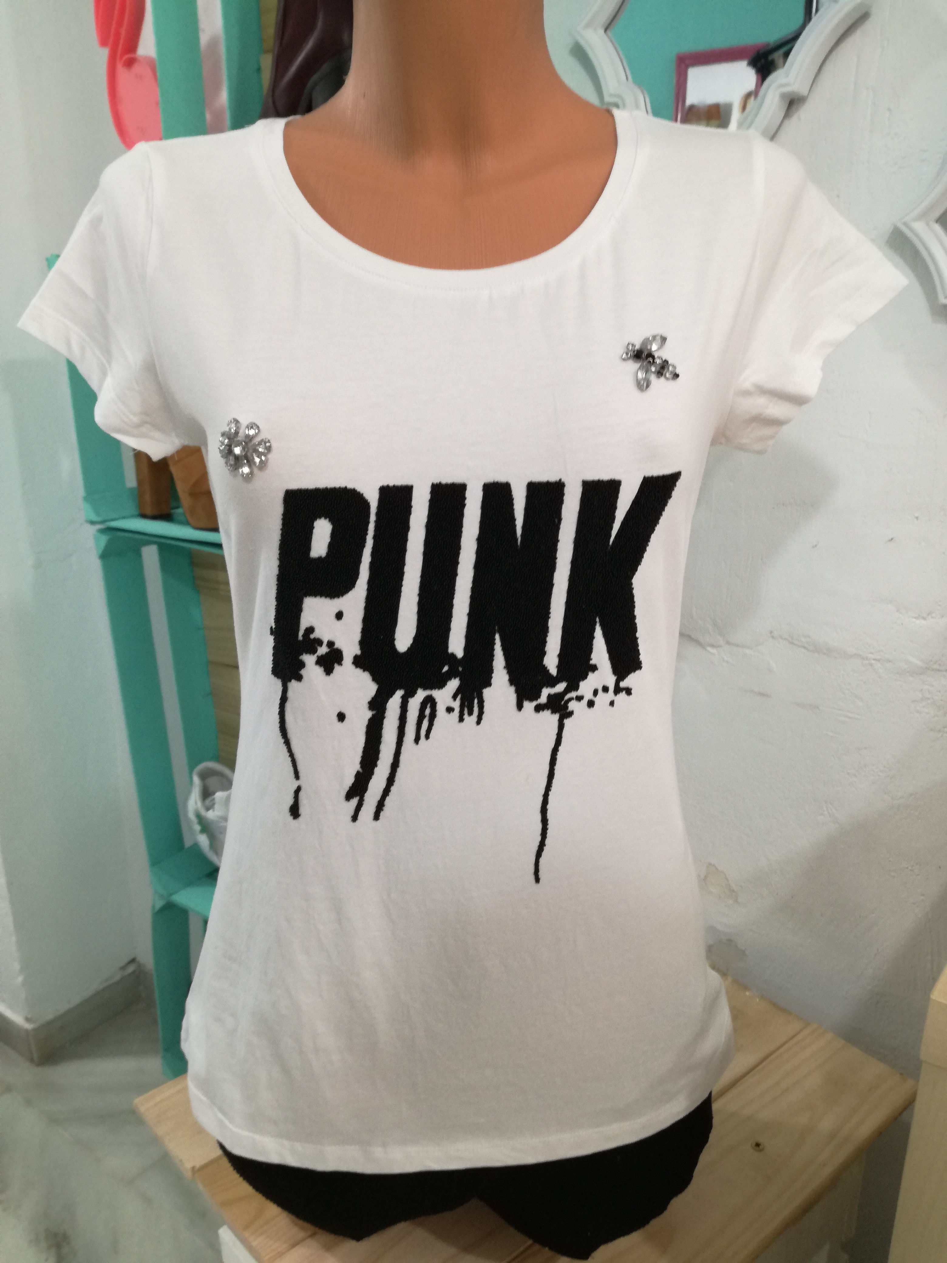 CAMISETA LENTEJUELAS