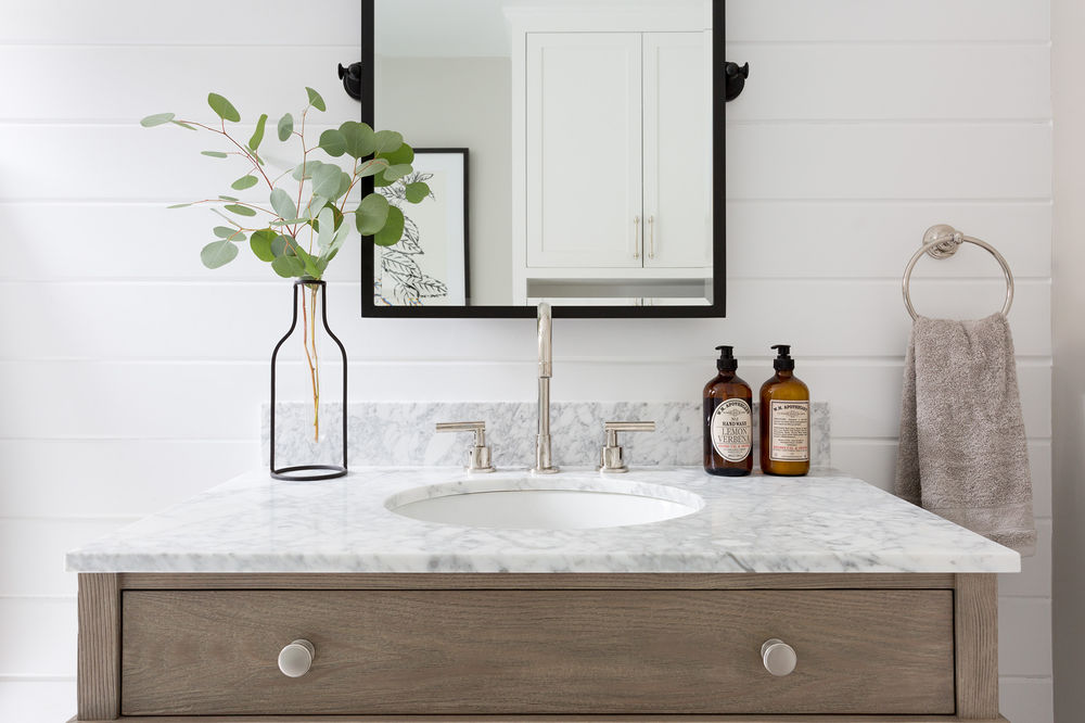 Modern Ranch Bathroom Reveal