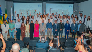 Centenário: Hospital de Cirurgia celebra formatura de residentes médicos e multiprofissionais e homenageia parceiros