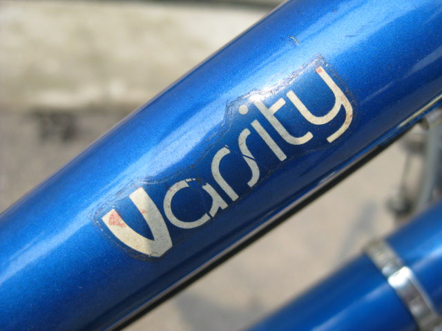 Miniatura: VENDIDO! Schuwin década de 1980