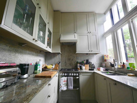 Surrey flat, kitchen