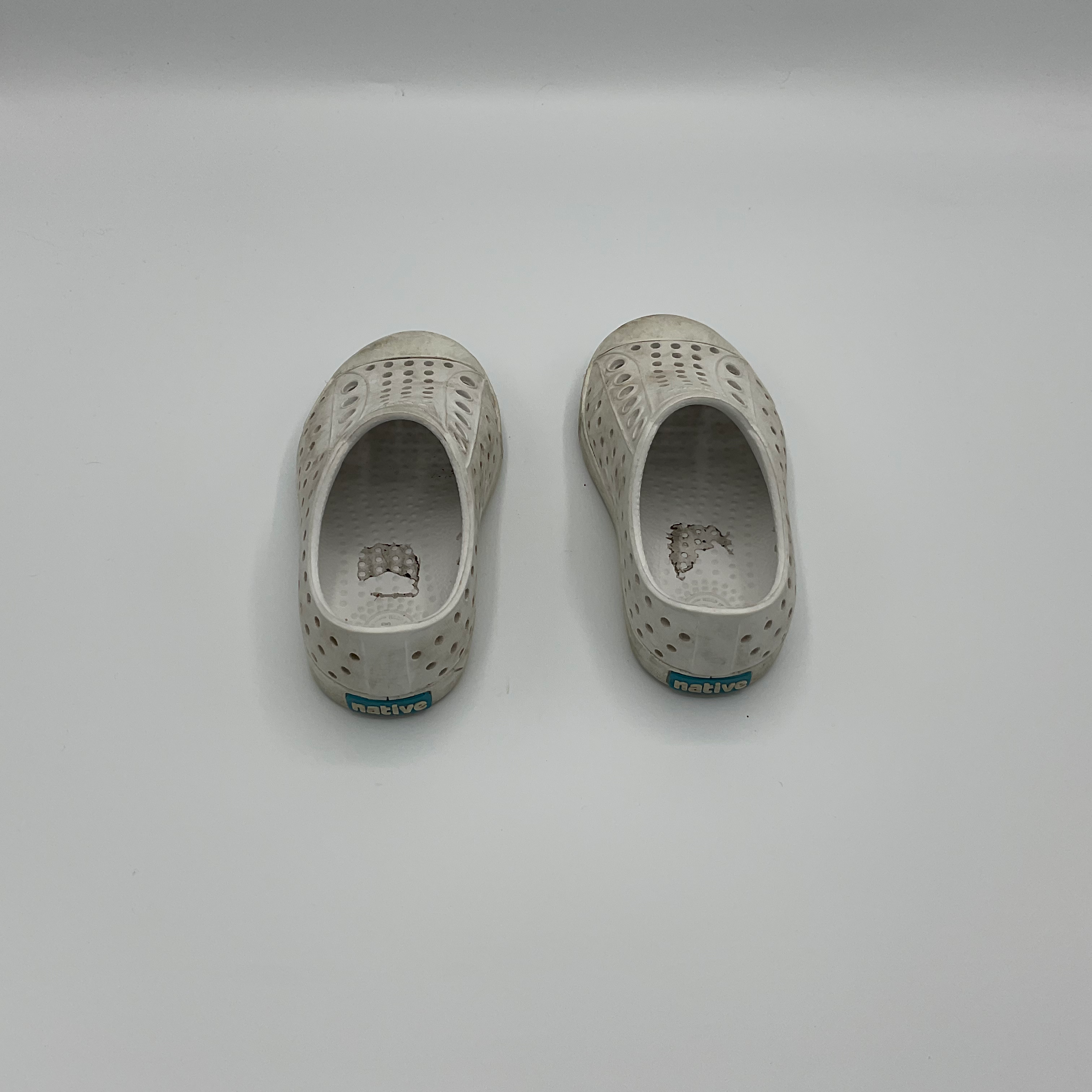 Native Jefferson Kids Shoes  (Size 6C)