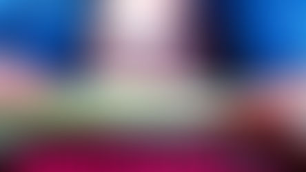 Le film Hikikomori de Sophie Attelann est disponible en intégralité sur YouTube Réalisé par Sophie Attelann Produit par Yelloweyes Films Casting : Séverine Berthelot, Coline Chantrel, Karine Ventalon, Colette Roche, Marianne Chevalier, Gigi Ledron