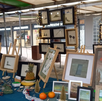 Retrouvez-nous avec Séverine Coatalen Dubut (Artiste peintre) au Marché de Noël de Saint Germain en Laye aujourd'hui sur la place Michel Pericard jusqu'à 18H00. Et demain de 8h30 à 13h sur le Marché du Centre.