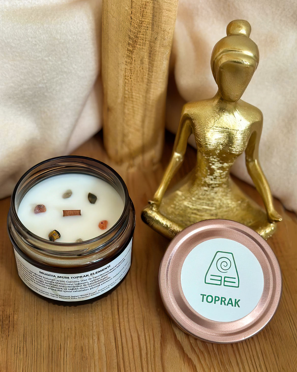 Mudita Natural Cocosoy Mum - Toprak Elementi