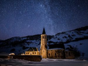 EXCURSIÓN NOCTURNA DE 14KMS CON CENA PREMIUM EN EL REFUGIO