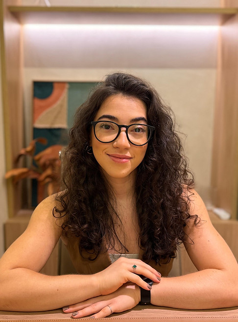 FOTO MESA_edited.jpg