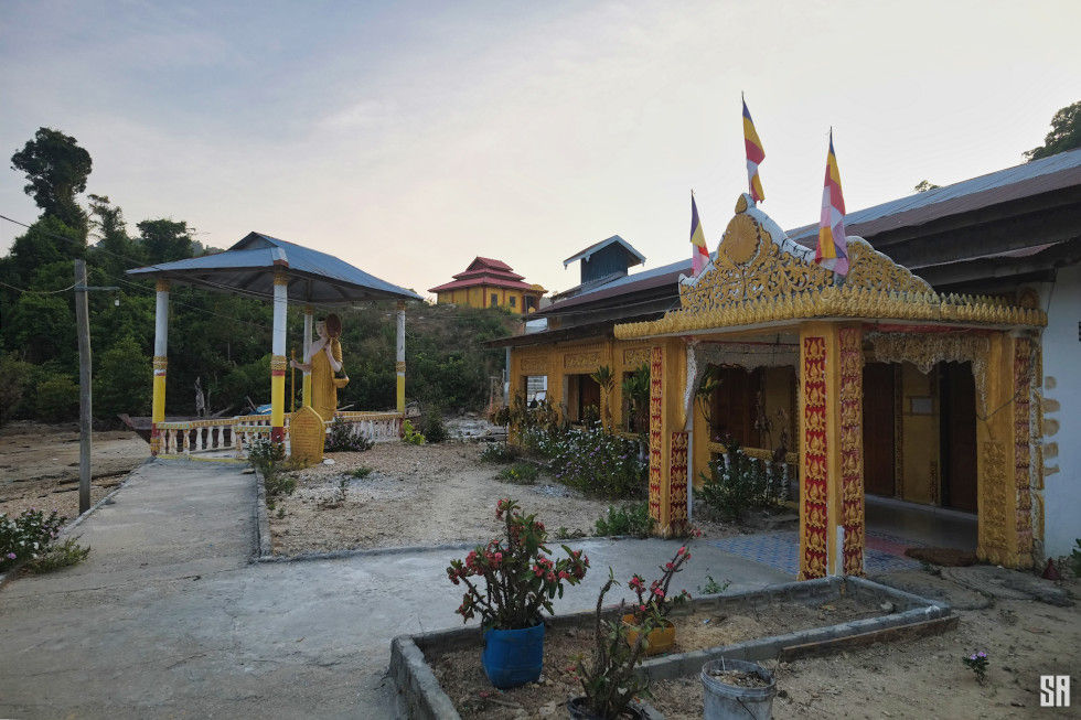 Ma Kyone Galet temple